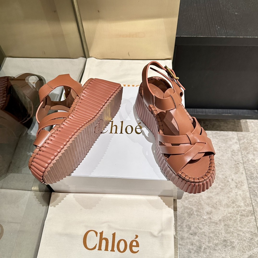 Chloe クロエ ブラウンレザーサンダル